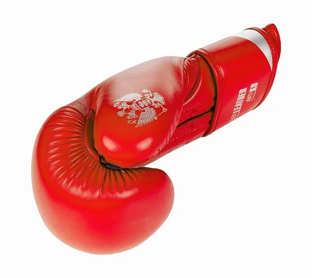 C111 Перчатки боксерские Clinch Olimp красные