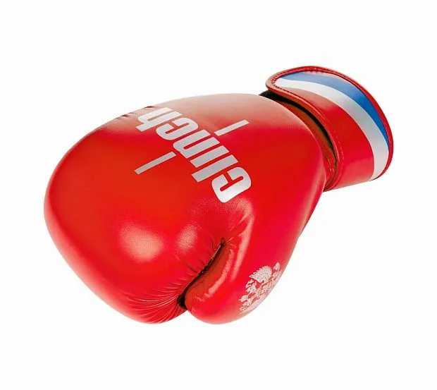 C111 Перчатки боксерские Clinch Olimp красные