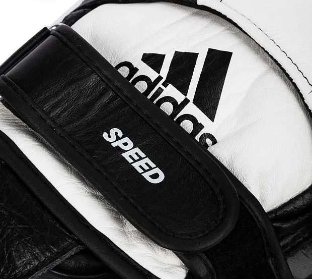 adiSP550FM Лапы Speed 550 Micro Air Focus Mitt черно-белые