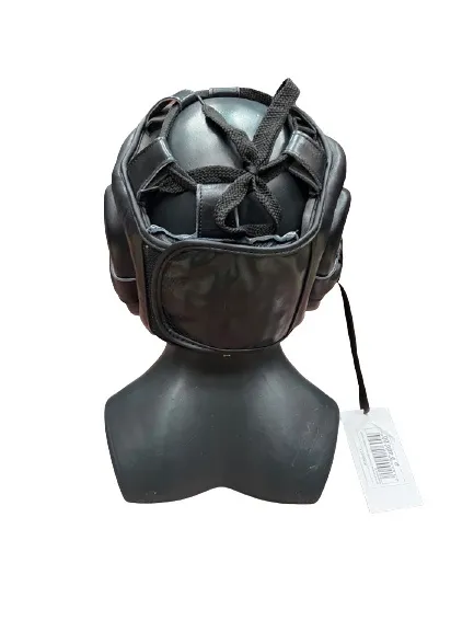 Шлем Leaders с защитой скул и подбородка Black\Gold