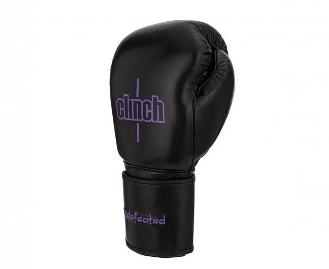 C161 Перчатки боксерские Clinch Undefeated черные