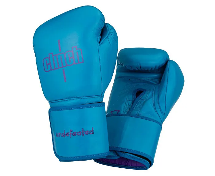 C161 Перчатки боксерские Clinch Undefeated светло-синие