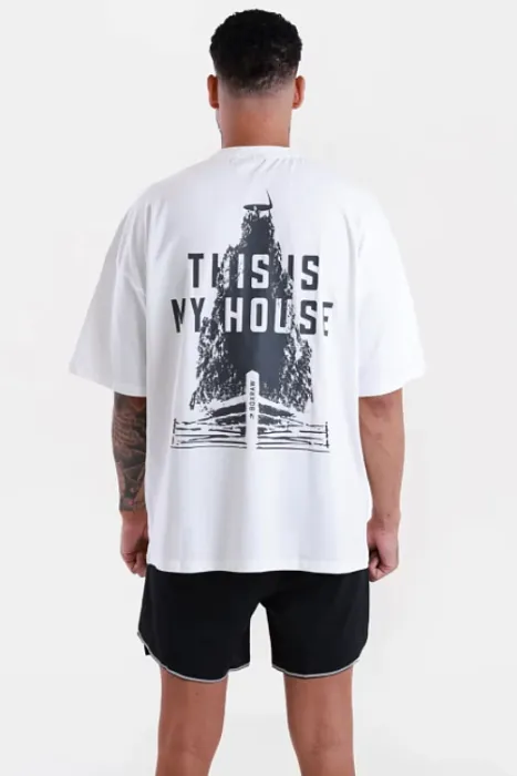 Футболка This Is My House Белая