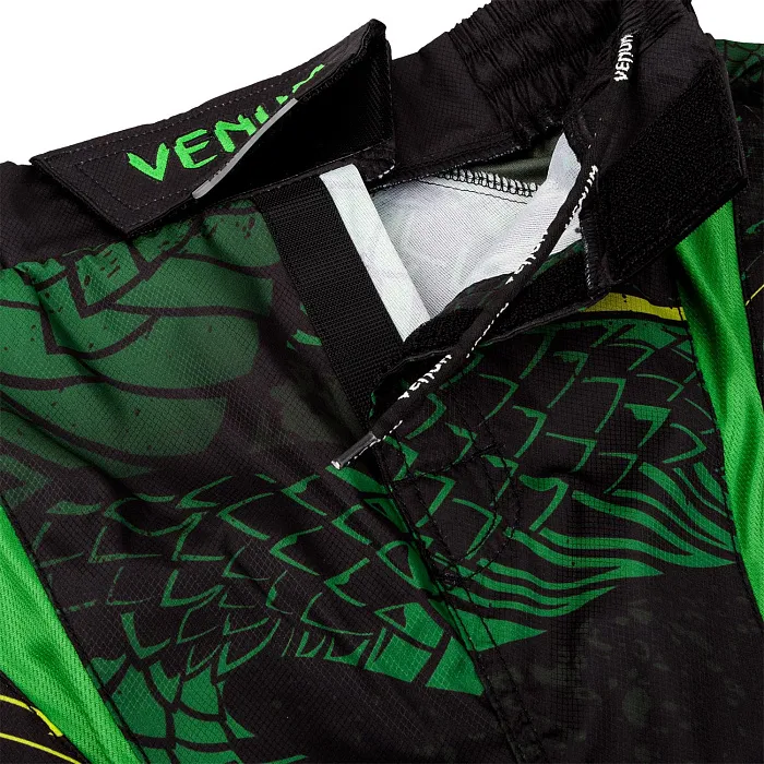 Детские ММА шорты Venum Green Viper (10 лет)