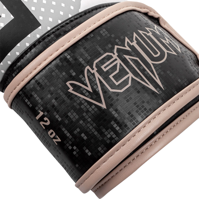 Боксерские перчатки Venum x Loma Arrow Black/White
