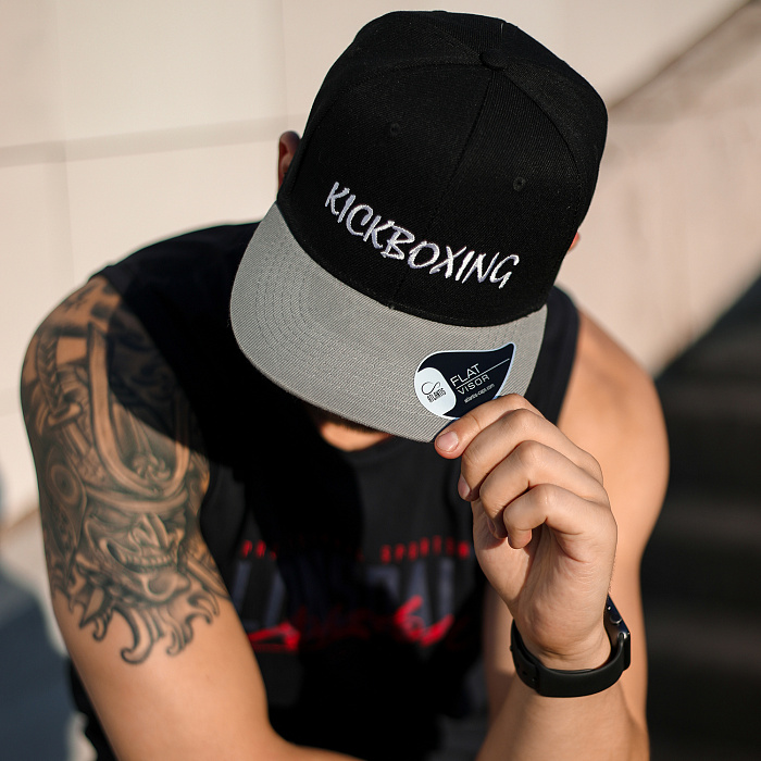 Бейсболка Kickboxing черно-серая