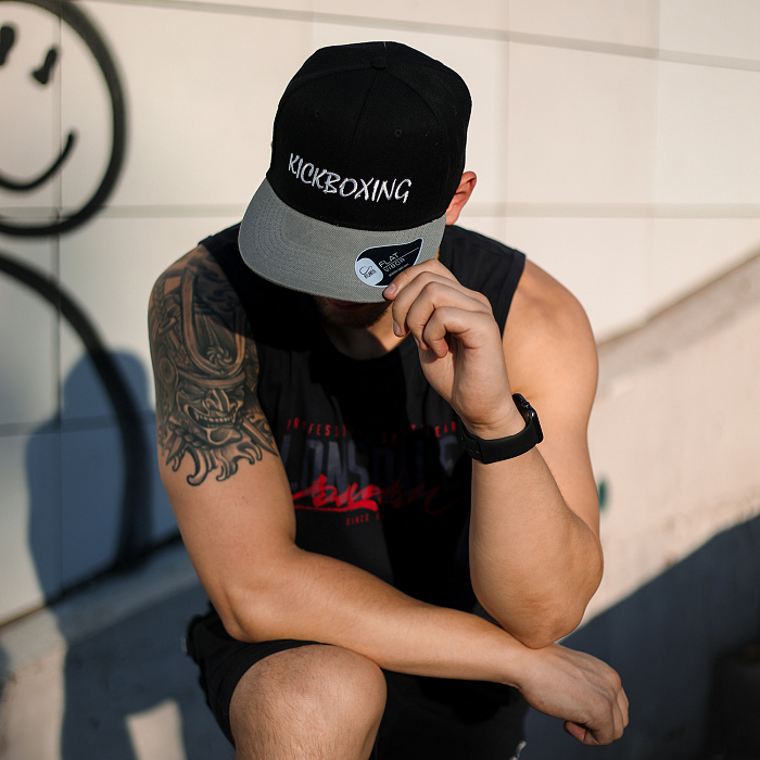 Бейсболка Kickboxing черно-серая