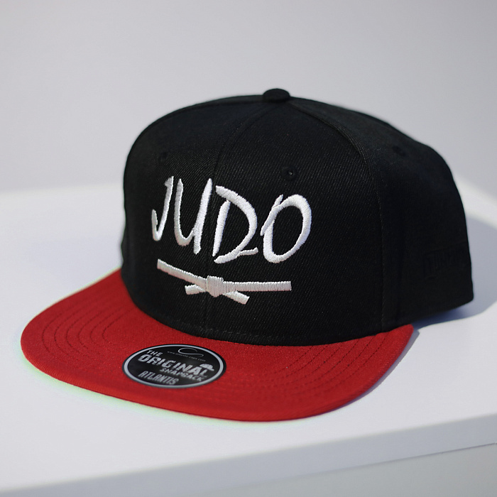 Бейсболка JUDO черно-красная 