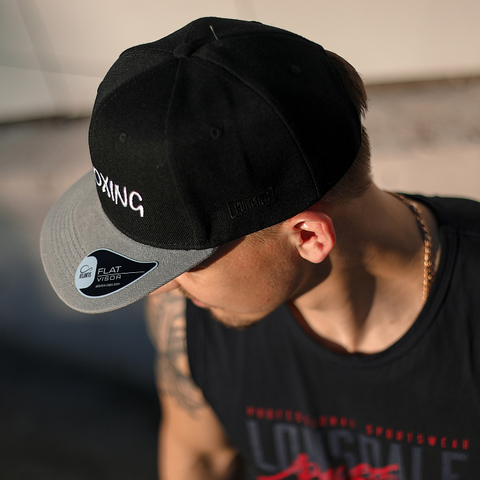 Бейсболка Kickboxing черно-серая