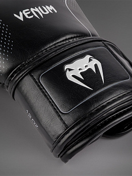Перчатки боксерские Venum Nexus Black/Silver