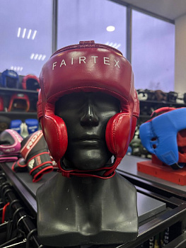 HG18 PRO Шлем тренировочный верх-шнуровка. Кожа. Цвет: Красный