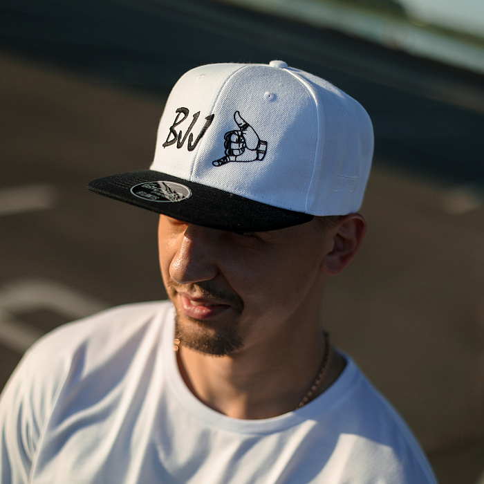 Бейсболка BJJ бело-черная