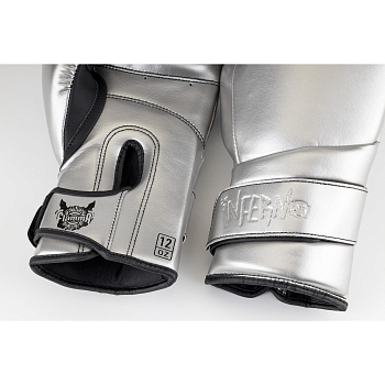 Перчатки для бокса FLAMMA Inferno (инженерная кожа, платина/черный)