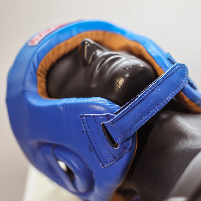 Шлем Professional боевой BH-239 кожа синий M