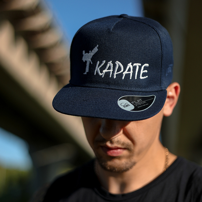Бейсболка КАРАТЕ синяя