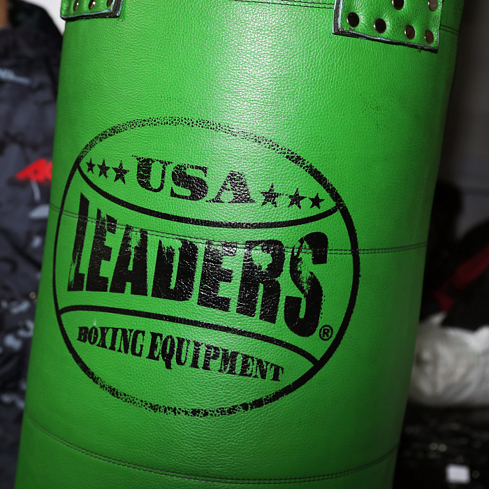 Мешок боксерский SuperLead Black Green кожа 120х40 см.
