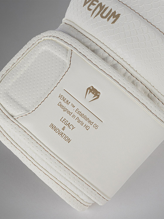 Перчатки боксерские Venum Impact Evo Scales Ivory
