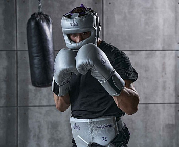 C165RT Защита паха мужская Clinch Undefeated серебристая