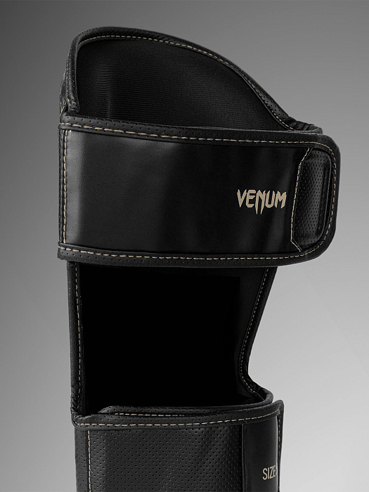 Щитки Venum Impact Evo Scales Black
