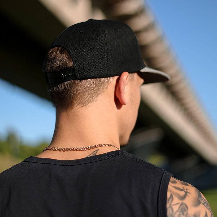 Бейсболка КАРАТЕ черно-серая