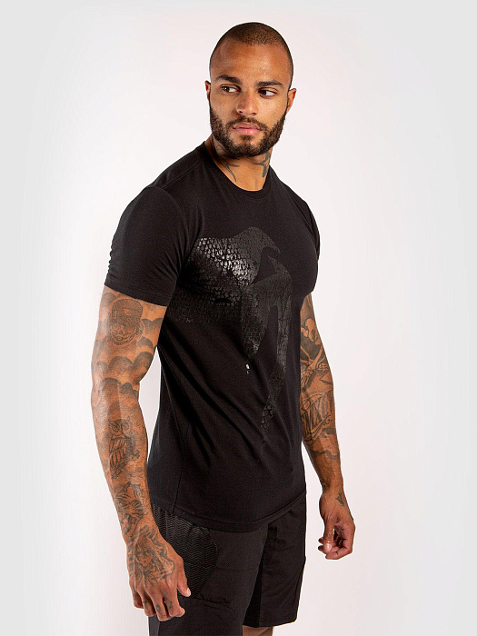 Футболка VENUM Giant черн. мат.