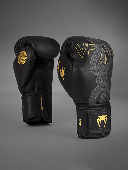Перчатки боксерские Venum Serpenti Black/Silver/Gold