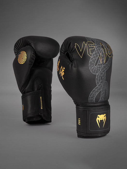 Перчатки боксерские Venum Serpenti Black/Silver/Gold